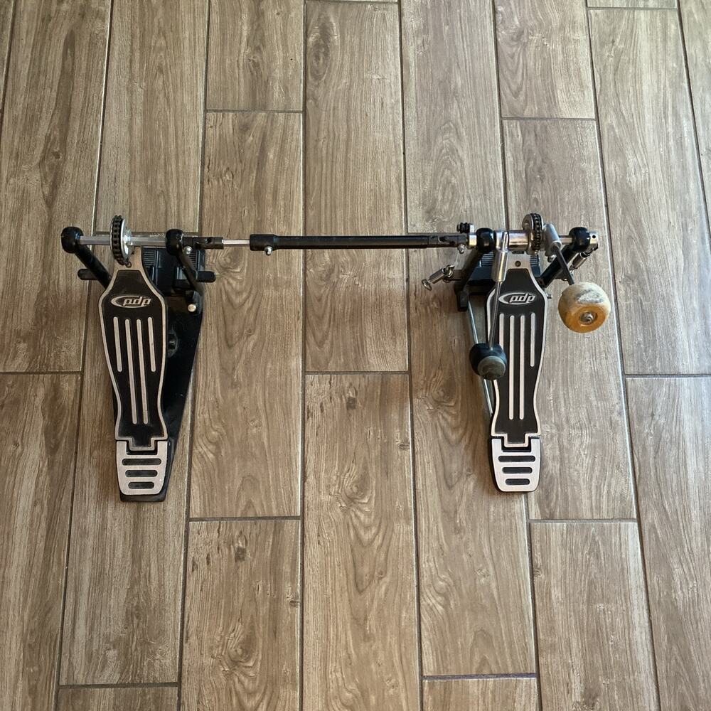 PDP By Pacific Single Chain Driven Double Pedal W/ Link & Beaters
